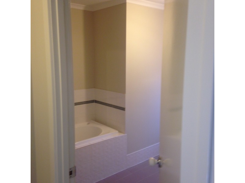 18 Oakwood Circuit, Munno Para West SA 5115