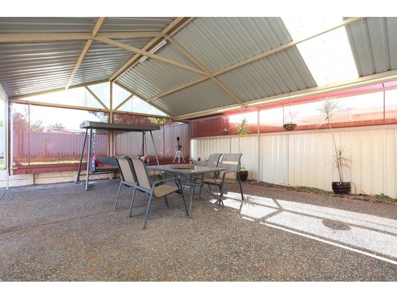 8 Godwin Street, Carey Park WA 6230