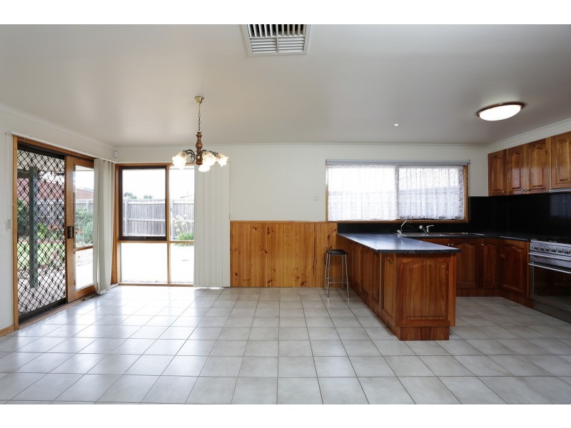 3 Bexley Close, Werribee VIC 3030