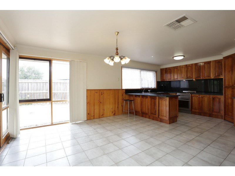 3 Bexley Close, Werribee VIC 3030