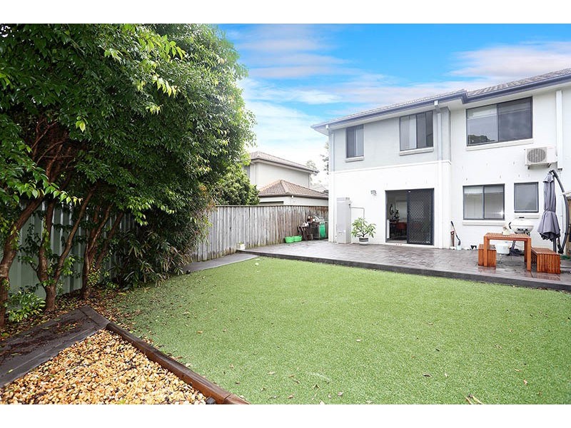 32 Whitfield Parade, Hammondville NSW 2170