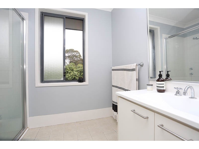 32 Whitfield Parade, Hammondville NSW 2170