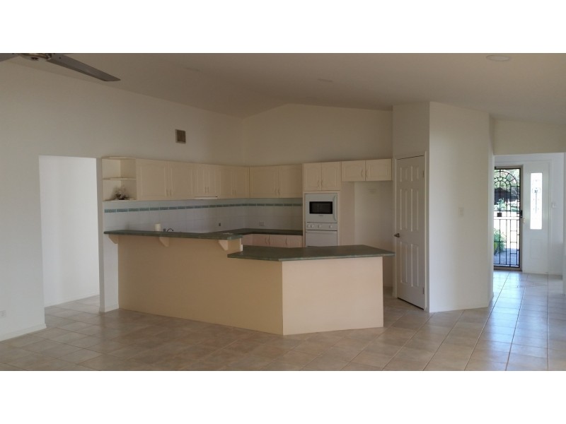 33 Tallowood Avenue, Bogangar NSW 2488