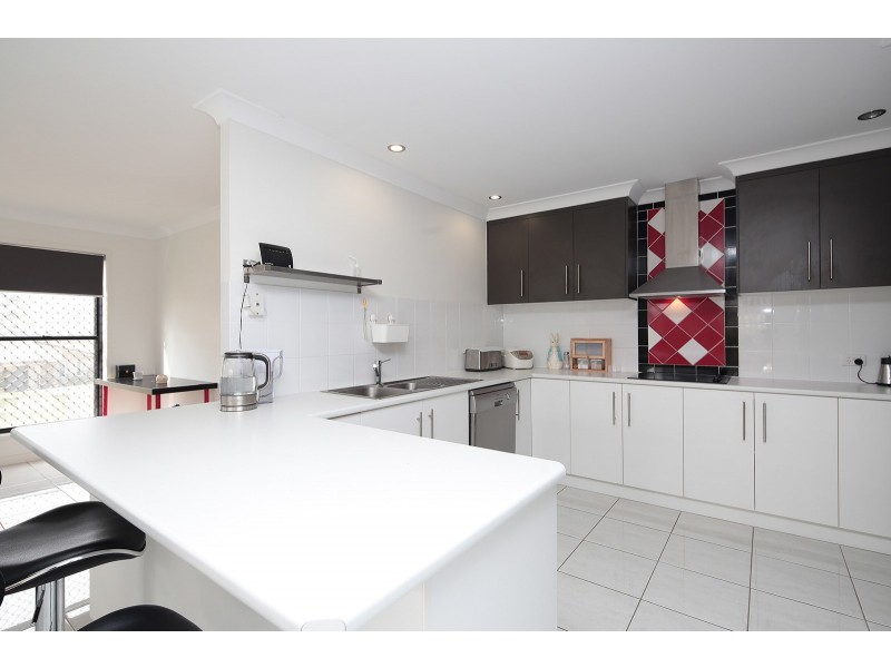 2 Beryl Place, Gatton QLD 4343