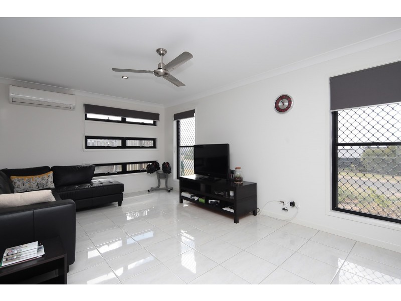 2 Beryl Place, Gatton QLD 4343