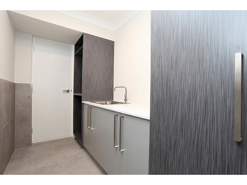 40 Doveridge Drive, Duncraig WA 6023