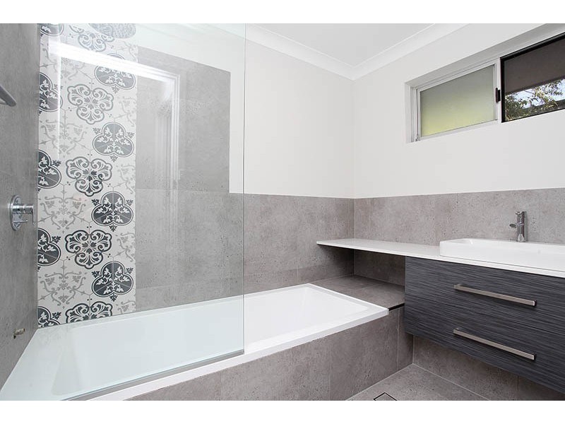 40 Doveridge Drive, Duncraig WA 6023