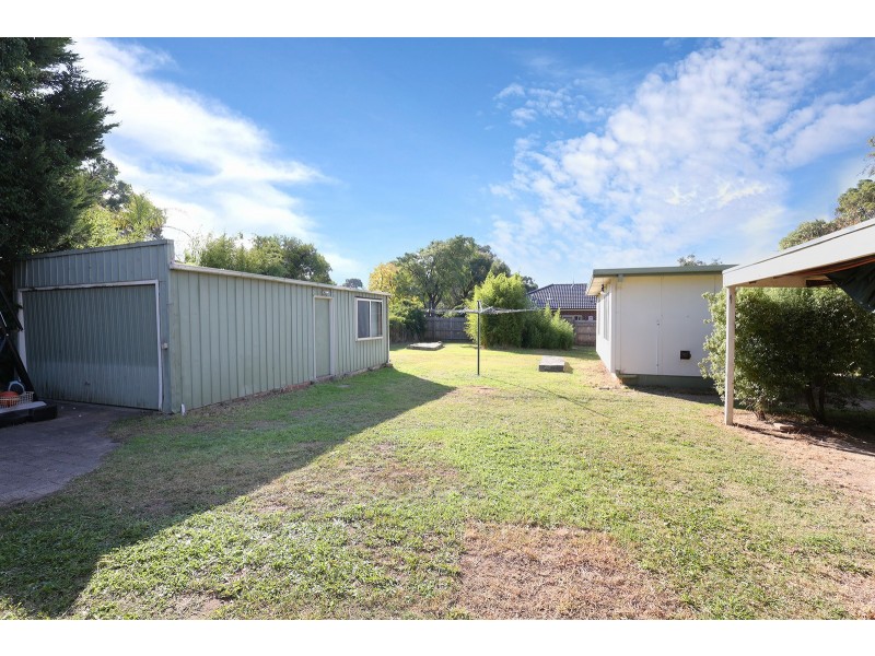 56 King Parade, Knoxfield VIC 3180