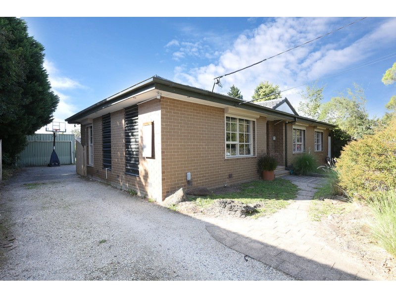 56 King Parade, Knoxfield VIC 3180