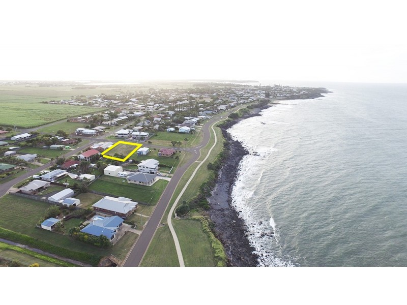 61 Rickets Road, Burnett Heads QLD 4670