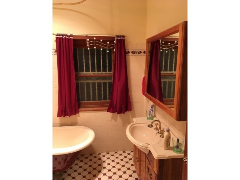 71 Lambert Street, Bathurst NSW 2795