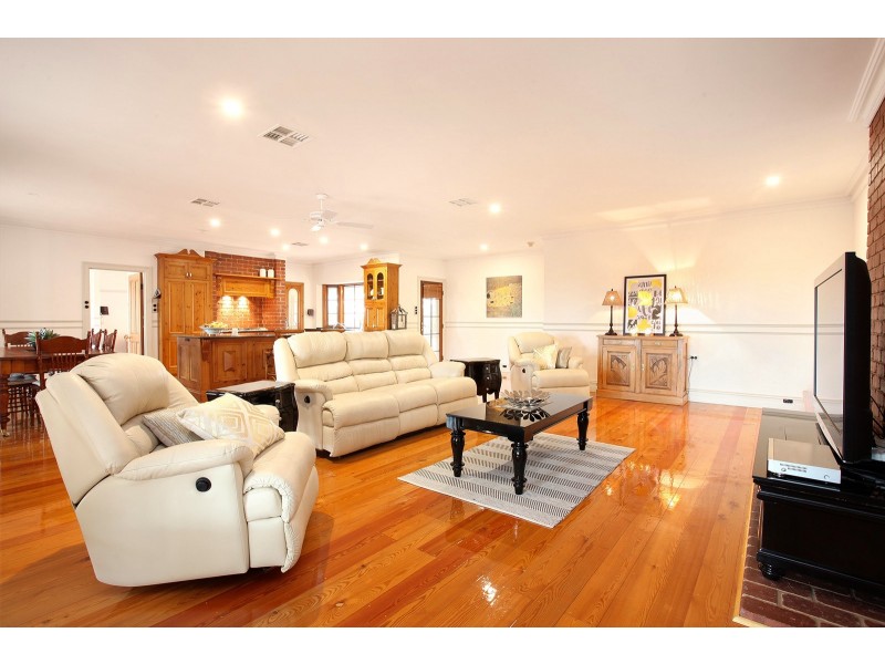 49 Ridgeland Drive, Teringie SA 5072