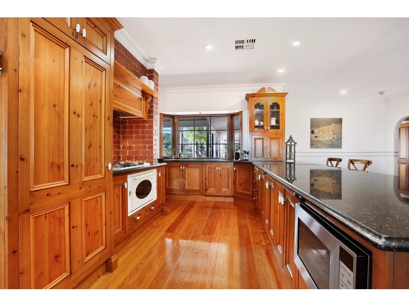 49 Ridgeland Drive, Teringie SA 5072