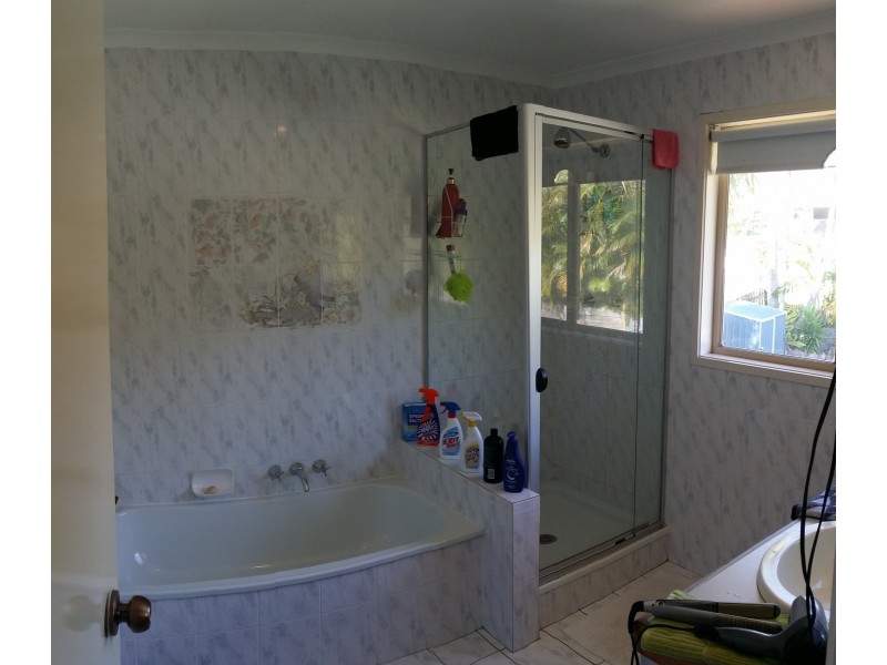 37 Mullewa Crescent, Helensvale QLD 4212