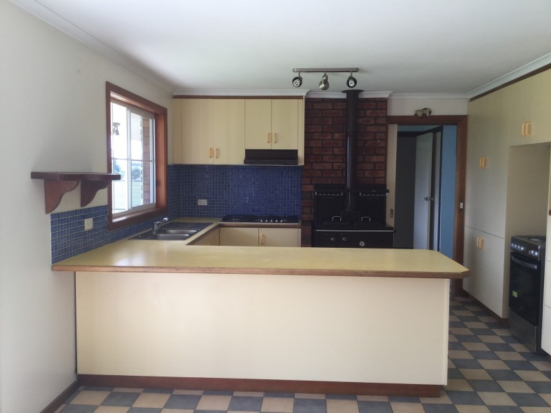 49 Luke crt, Ross Creek VIC 3351