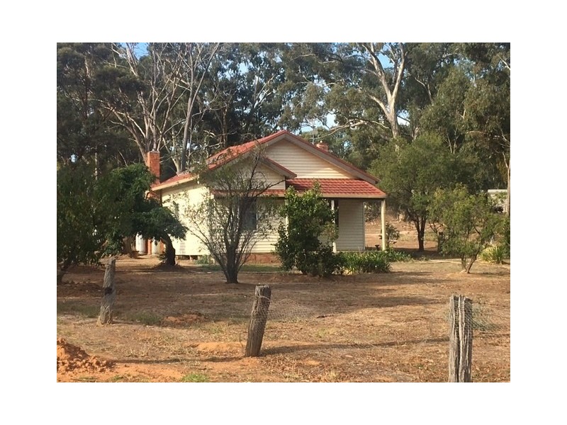 21 Tantalla Street, Wedderburn VIC 3518