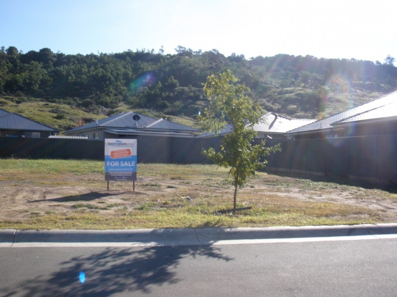 62 Yallambi Street, Picton NSW 2571