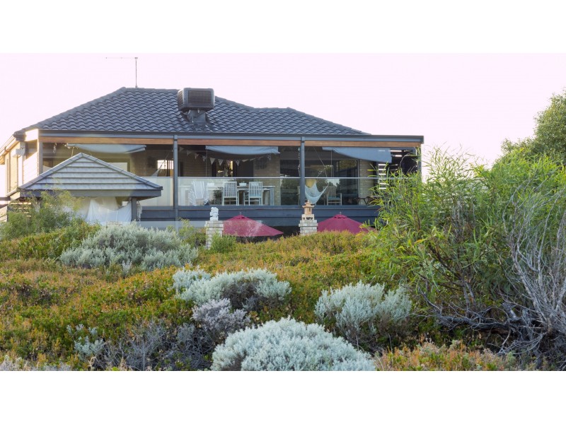 3 Sandy Cove, Halls Head WA 6210