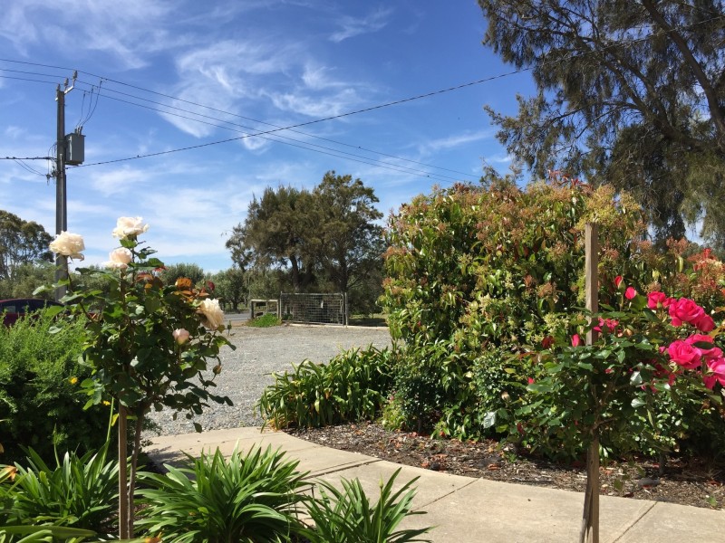 27 Norman Road, Aldinga Beach SA 5173
