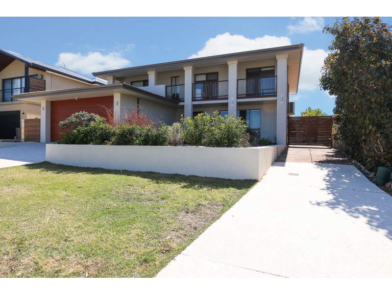 7 Greenhill Court, Kallaroo WA 6025