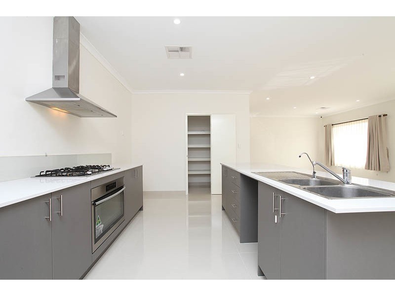 87 Abbey Green Road, Banksia Grove WA 6031