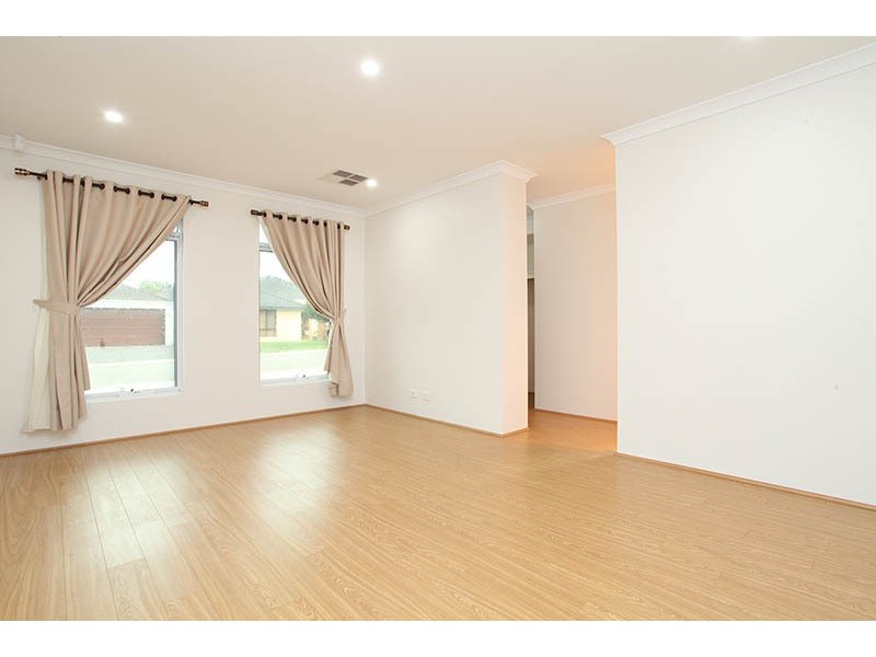87 Abbey Green Road, Banksia Grove WA 6031