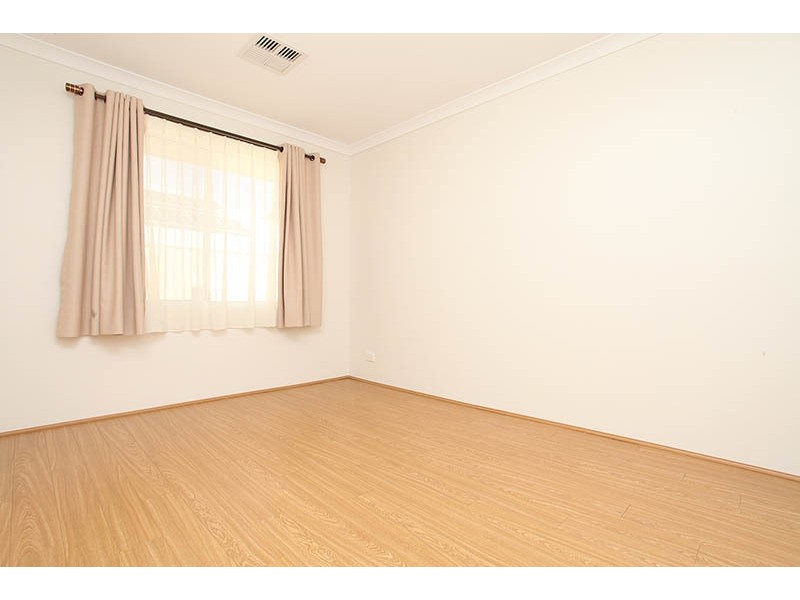 87 Abbey Green Road, Banksia Grove WA 6031