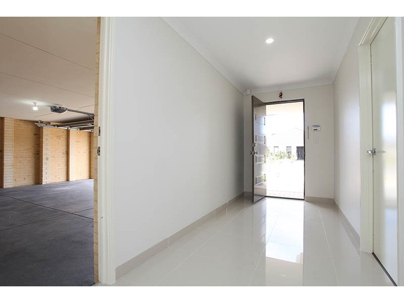 87 Abbey Green Road, Banksia Grove WA 6031