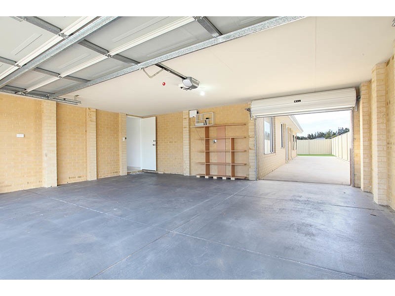 87 Abbey Green Road, Banksia Grove WA 6031