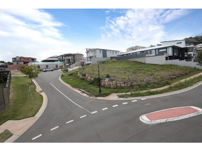 88 Woodland Street, Carindale QLD 4152