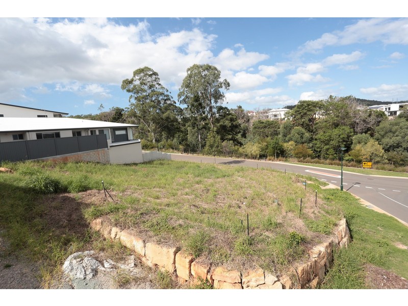 88 Woodland Street, Carindale QLD 4152