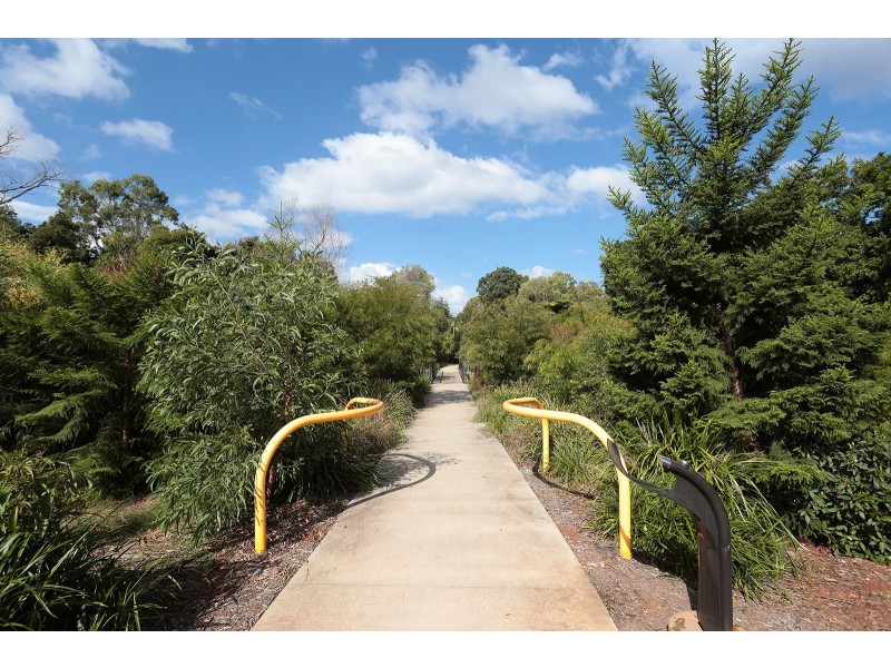 88 Woodland Street, Carindale QLD 4152