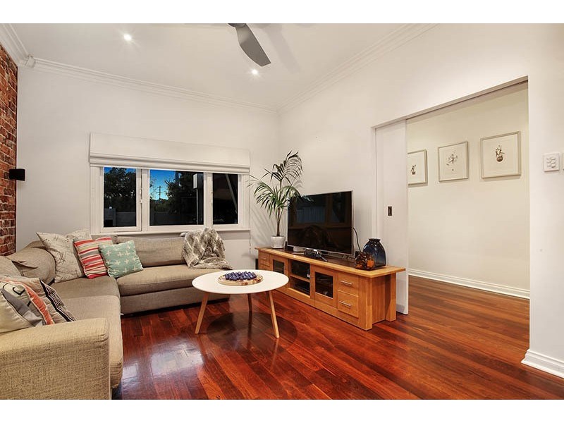 60 Flinders Street, Yokine WA 6060