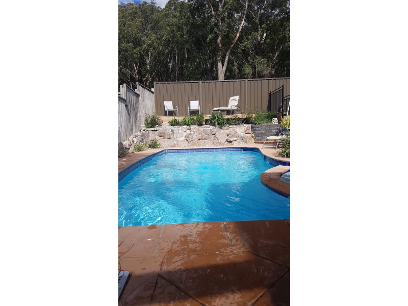 3 Greenwood place, Barrack Heights NSW 2528