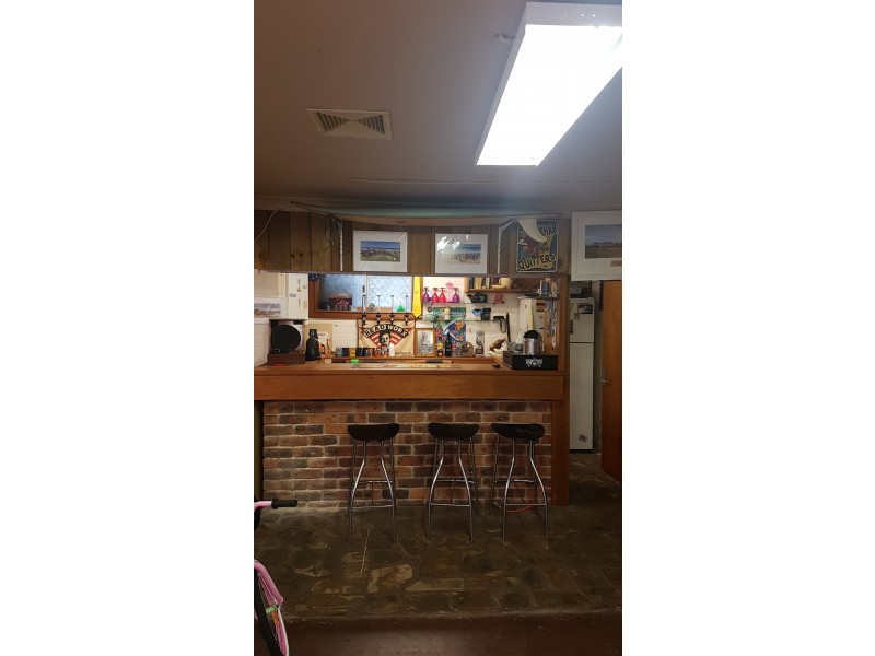 3 Greenwood place, Barrack Heights NSW 2528