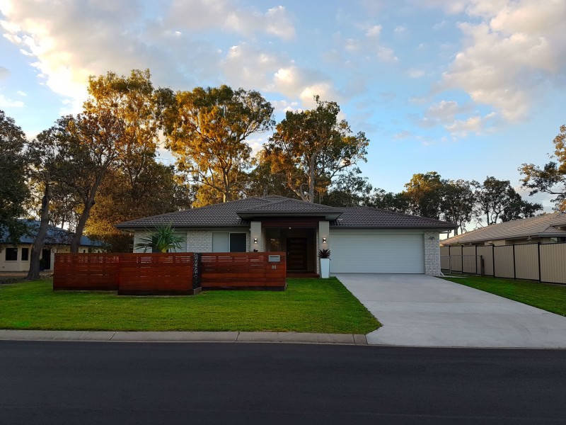 86 Sempfs Road, Dundowran Beach QLD 4655