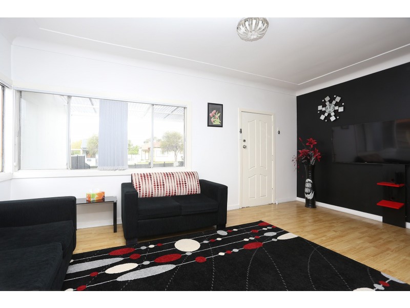 19a Osgood St, Guildford NSW 2161