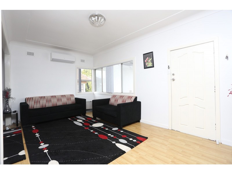 19a Osgood St, Guildford NSW 2161