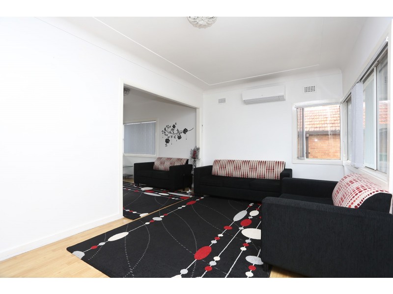 19a Osgood St, Guildford NSW 2161