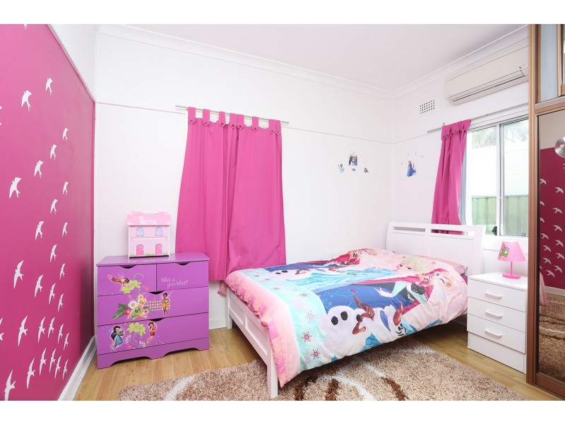 19a Osgood St, Guildford NSW 2161