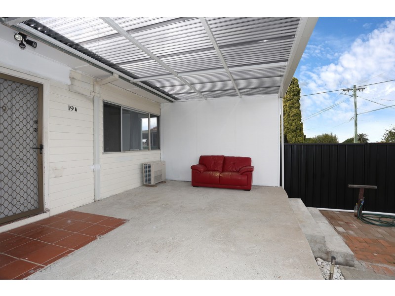 19a Osgood St, Guildford NSW 2161