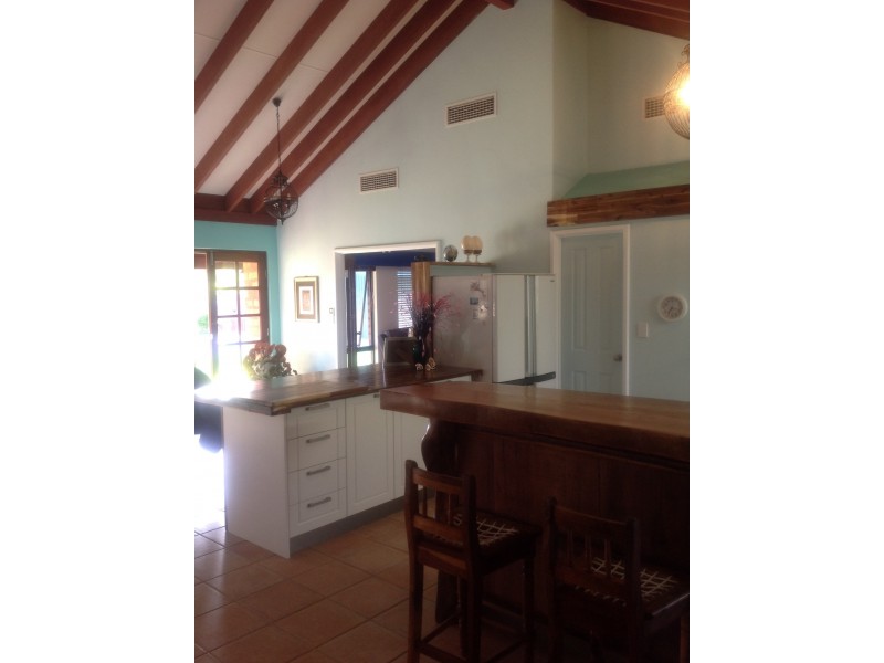 37 Farmhouse Link, Two Rocks WA 6037