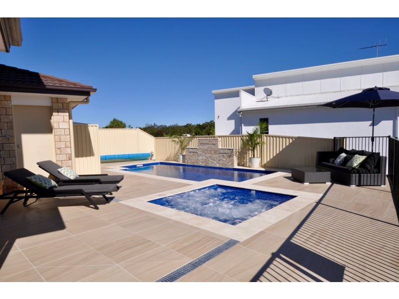 86 Corvus Drive, Cashmere QLD 4500