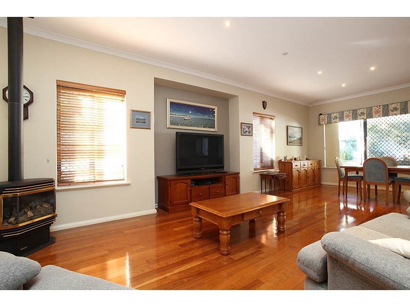 56 Lombardy Street, Woodlands WA 6018