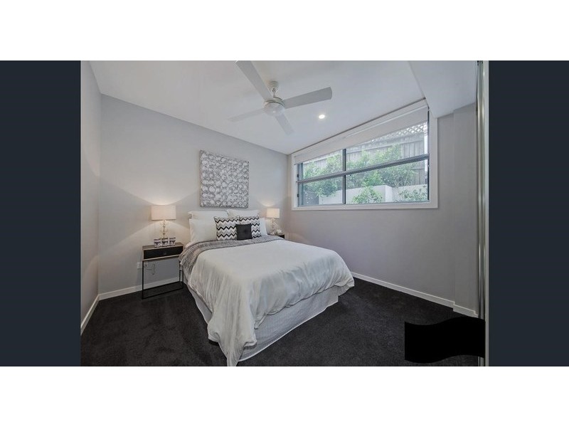 175 Melville Terrace, Manly QLD 4179