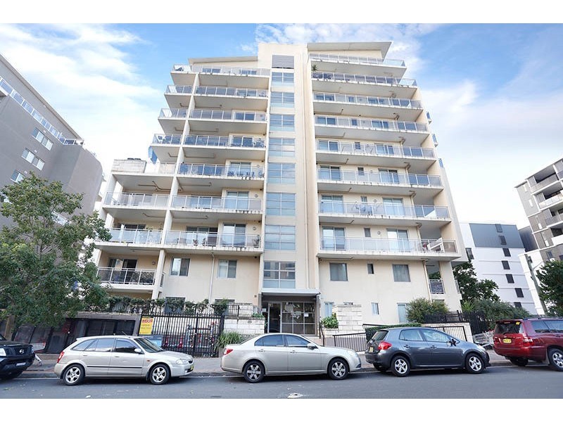 18/49 Lachlan Street, Warwick Farm NSW 2170