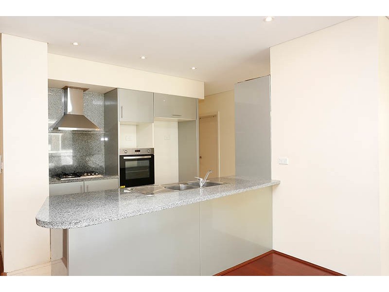 18/49 Lachlan Street, Warwick Farm NSW 2170