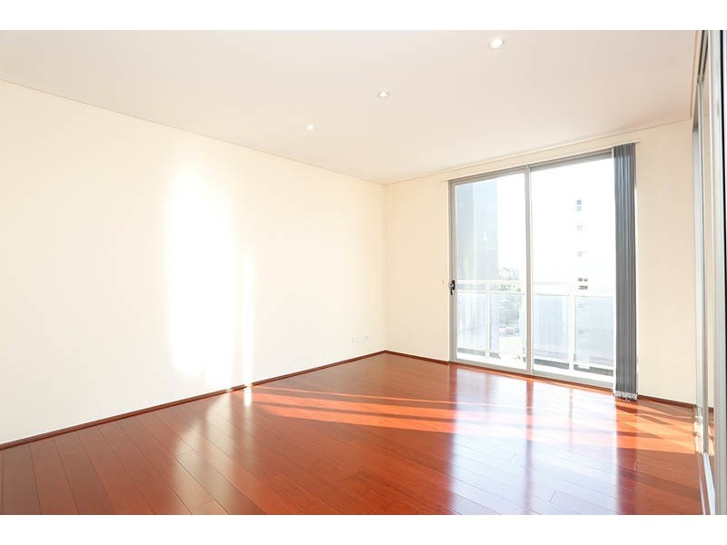 18/49 Lachlan Street, Warwick Farm NSW 2170