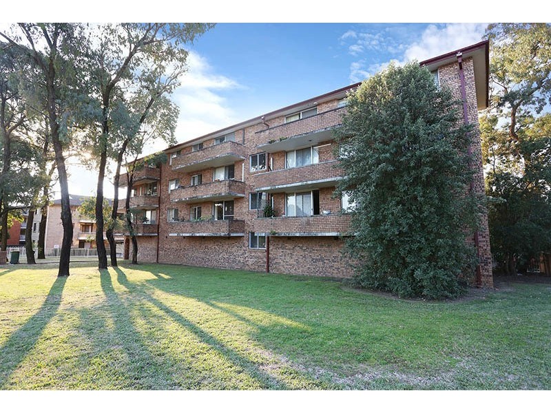 13/165 Derby Street, Penrith NSW 2750