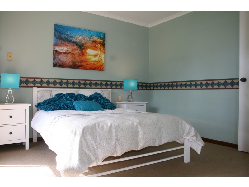19 Heffernan Rd, Alexandra Hills QLD 4161